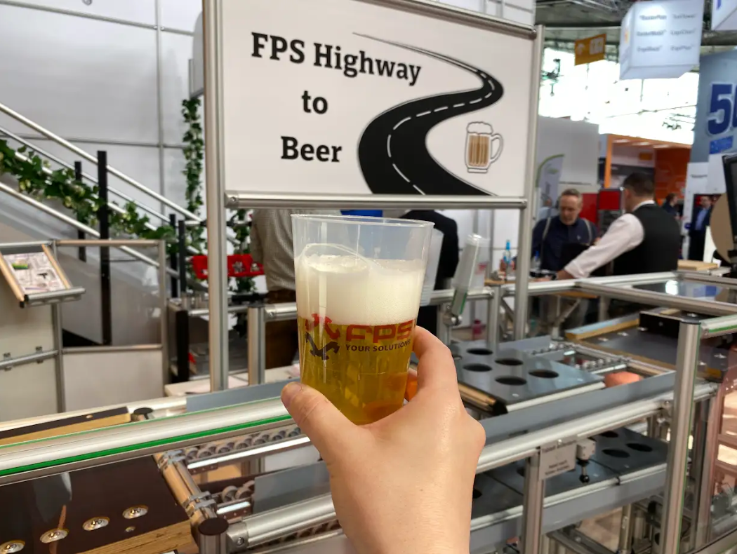 ビール配布1.png